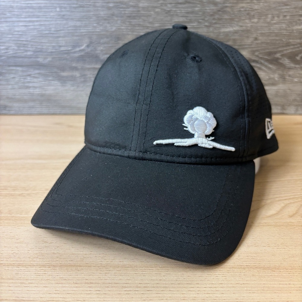 Chaska Town‎ Course Hat Cap Strap Back Black Golf Golfing New Era